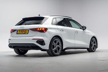 Voertuigafbeelding 37