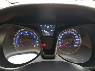 Voertuigafbeelding 9