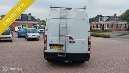 Voertuigafbeelding 3