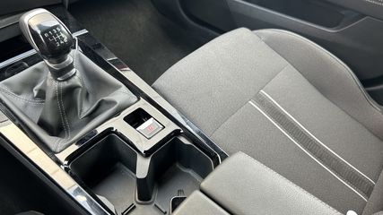 Voertuigafbeelding 16