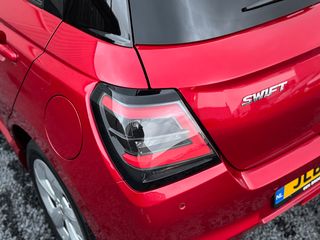 Voertuigafbeelding 12