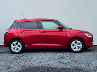 Voertuigafbeelding 6