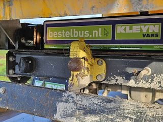 Voertuigafbeelding 12