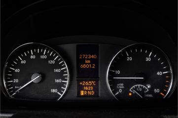 Voertuigafbeelding 16