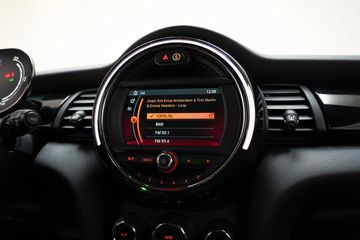 Voertuigafbeelding 26