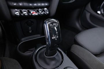 Voertuigafbeelding 16