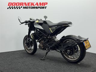 Voertuigafbeelding 10