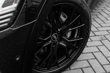 Voertuigafbeelding 6