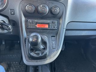 Voertuigafbeelding 18