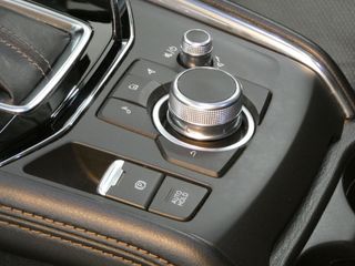 Voertuigafbeelding 16