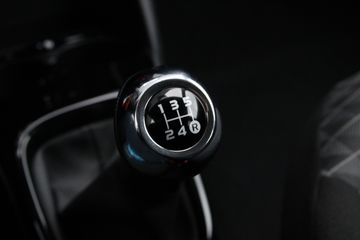 Voertuigafbeelding 16