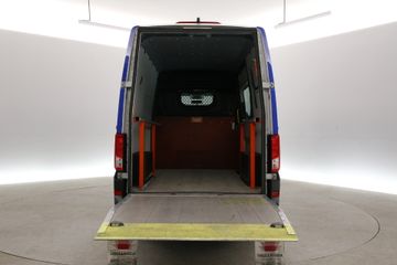 Voertuigafbeelding 2