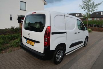 Voertuigafbeelding 5