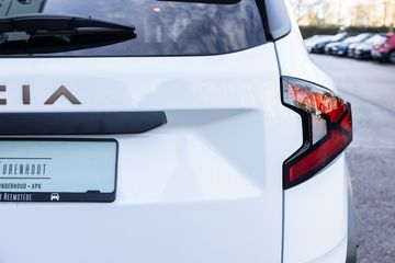 Voertuigafbeelding 6