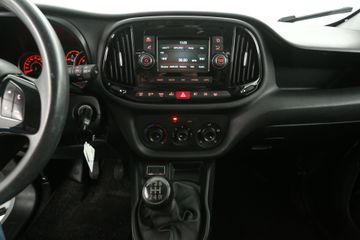 Voertuigafbeelding 10