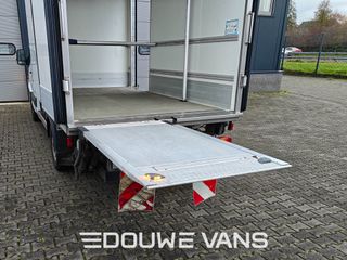 Voertuigafbeelding 8