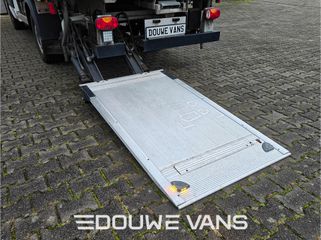 Voertuigafbeelding 9