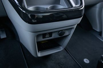 Voertuigafbeelding 28