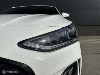 Voertuigafbeelding 13