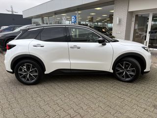 Voertuigafbeelding 4