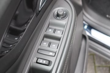 Voertuigafbeelding 20