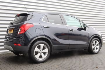 Voertuigafbeelding 6