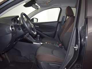 Voertuigafbeelding 6