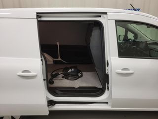 Voertuigafbeelding 5