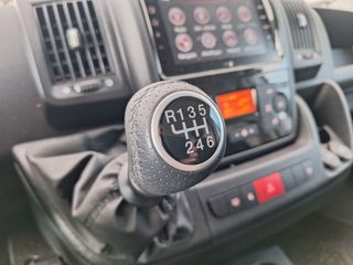 Voertuigafbeelding 13