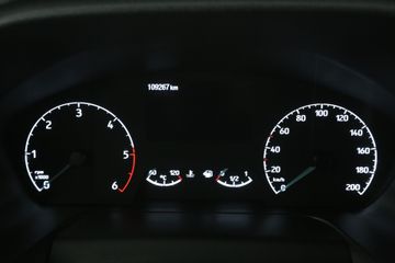 Voertuigafbeelding 12