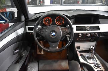 Voertuigafbeelding 10