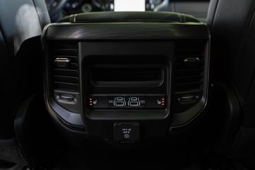 Voertuigafbeelding 48