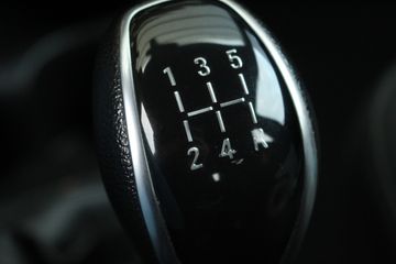 Voertuigafbeelding 19