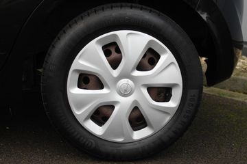 Voertuigafbeelding 8