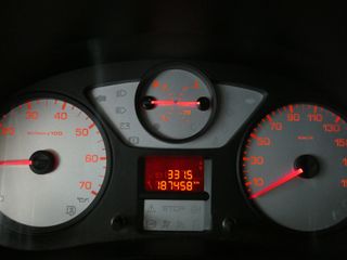 Voertuigafbeelding 6