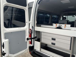 Voertuigafbeelding 14