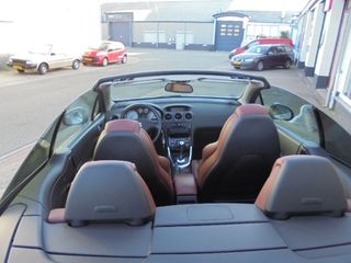 Voertuigafbeelding 4