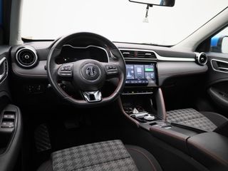 Voertuigafbeelding 6