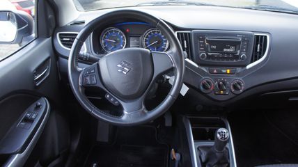 Voertuigafbeelding 17