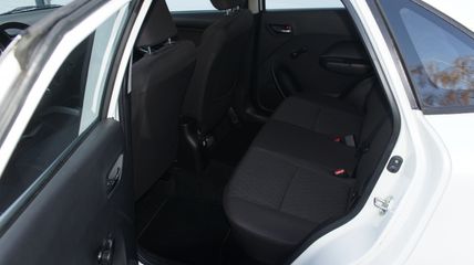 Voertuigafbeelding 4