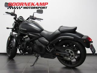 Voertuigafbeelding 4