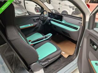 Voertuigafbeelding 8