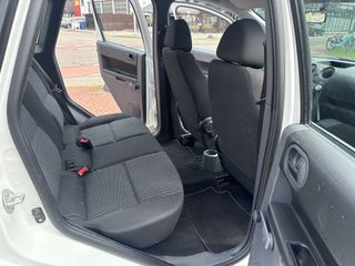 Voertuigafbeelding 18