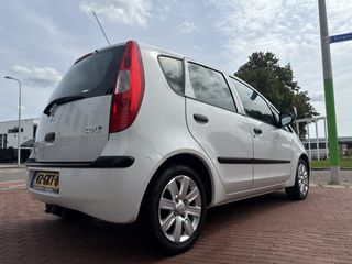 Voertuigafbeelding 3