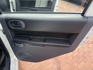 Voertuigafbeelding 44