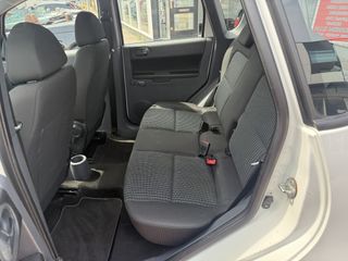 Voertuigafbeelding 6