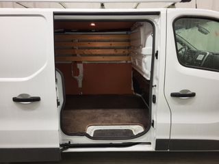 Voertuigafbeelding 6