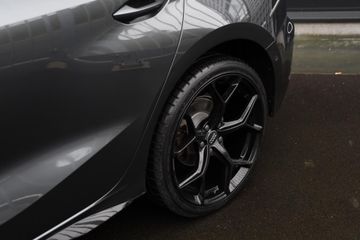 Voertuigafbeelding 19