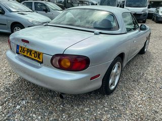 Voertuigafbeelding 4