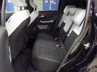 Voertuigafbeelding 6